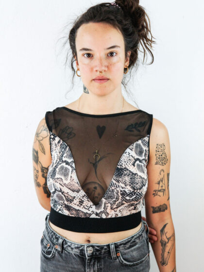 summer top// snake night