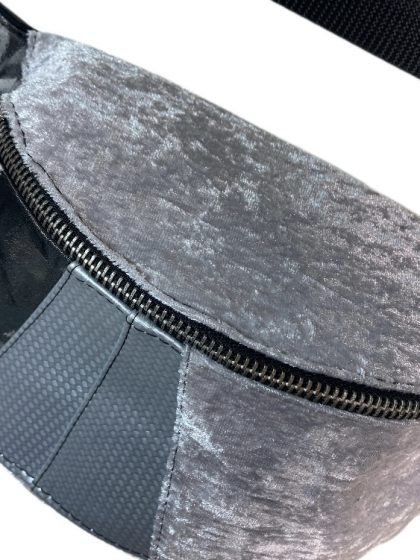 hip pack// pigeon white velour